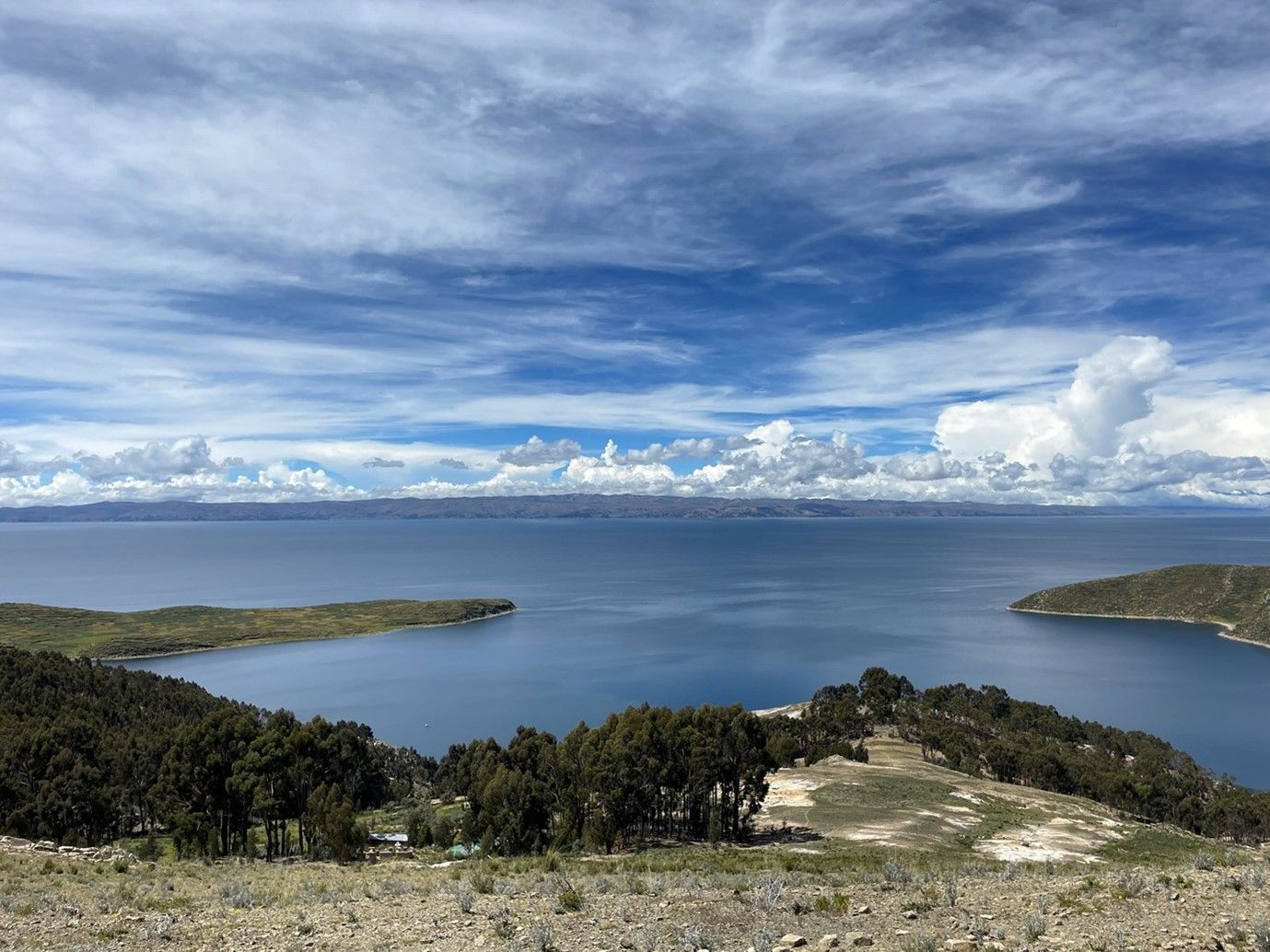 1379x1034 Lake Titicaca