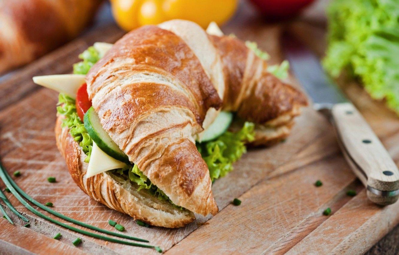 1332x850 Wallpaper greens, cucumber, sandwich, croissant image