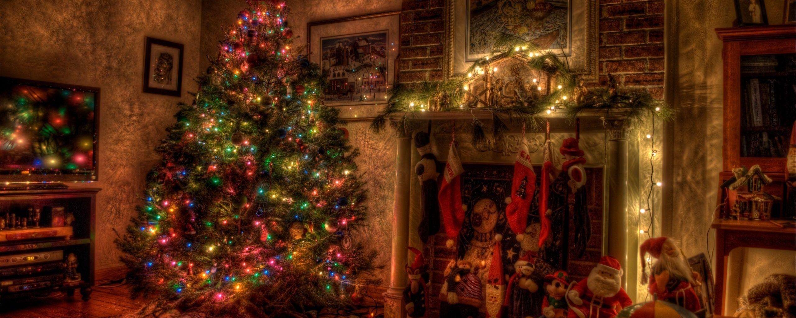 2560x1024 Download wallpaper 2560x1024 tree, christmas, holiday