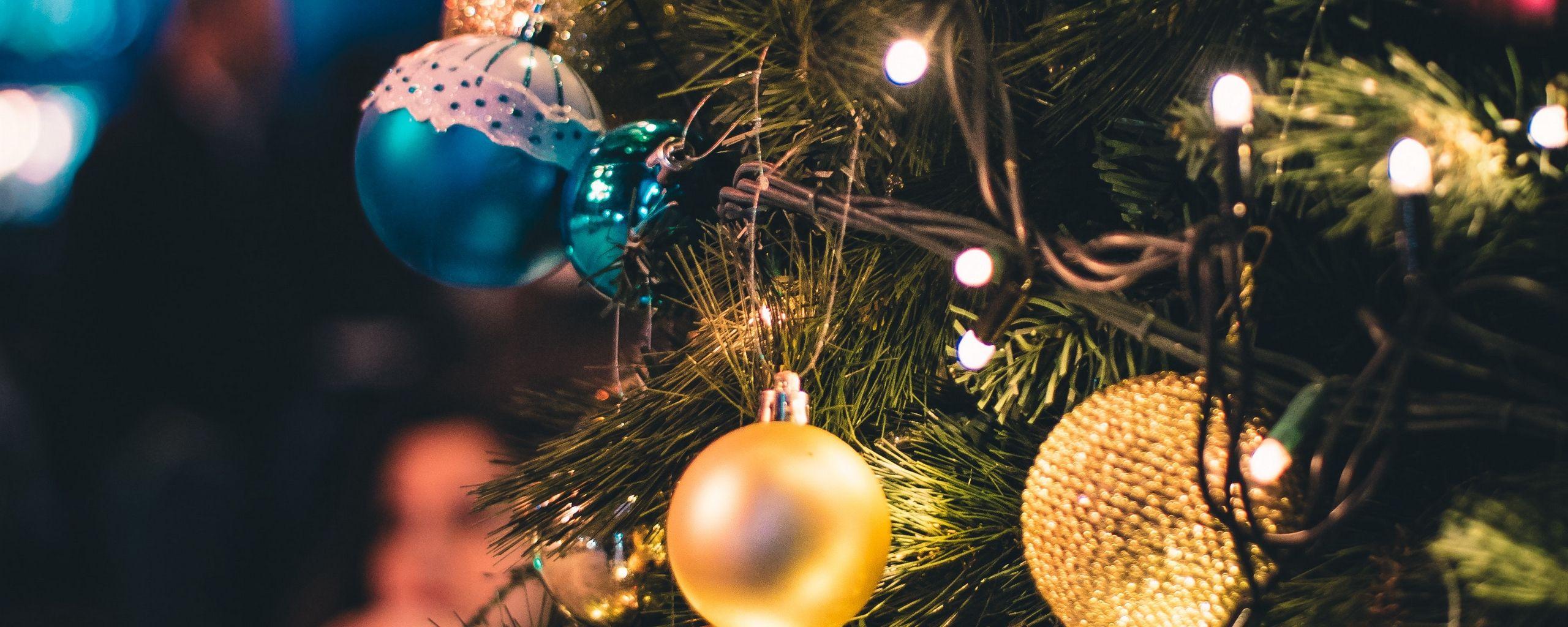 2560x1024 Download wallpaper 2560x1024 christmas toys, tree, christmas