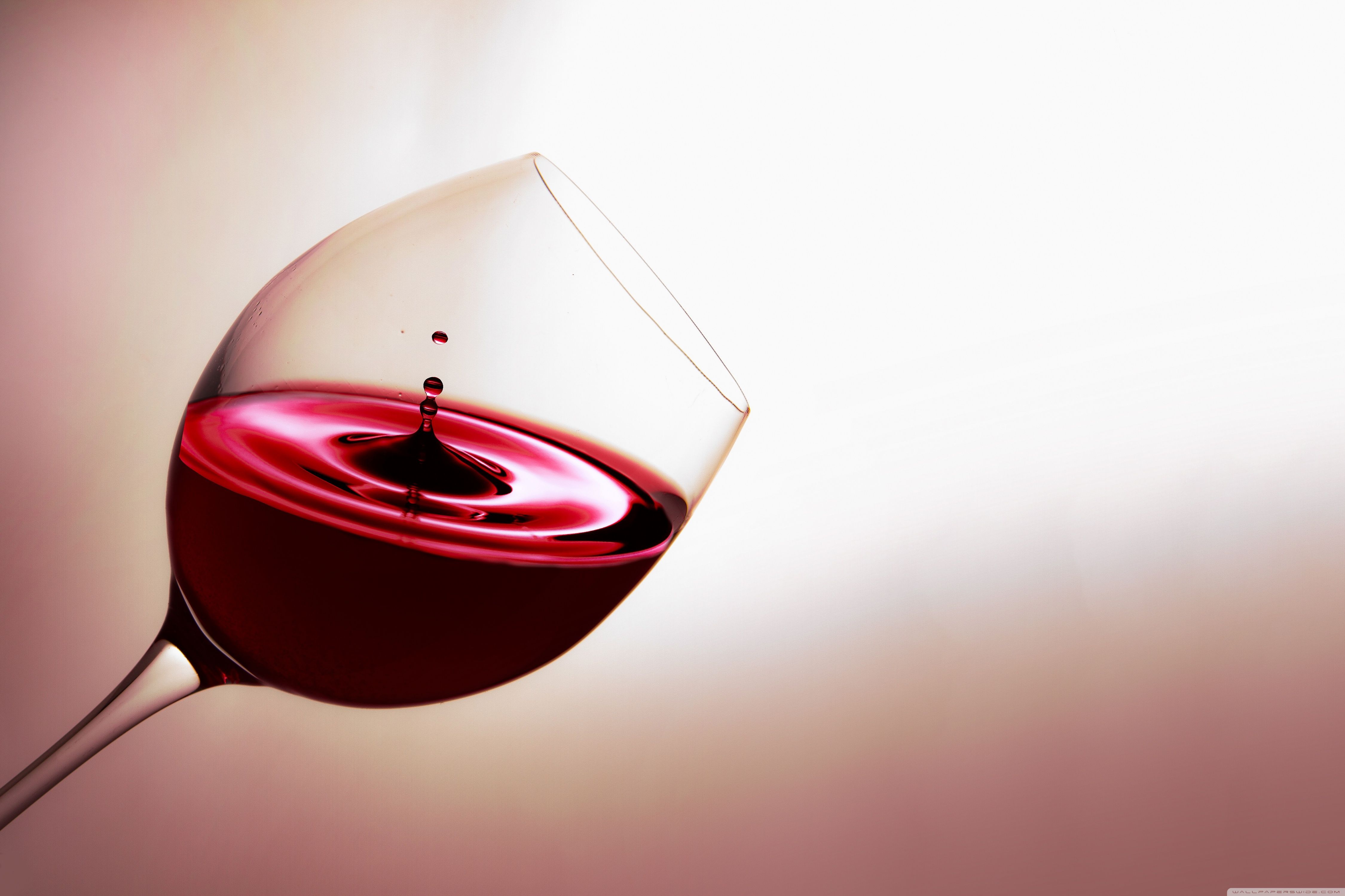 4500x3000 A Glass of Red Wine Ultra HD Wallpaper