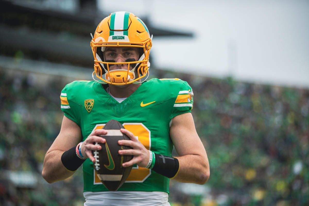 1200x800 Bo Nix Heisman buzz quickly grows after