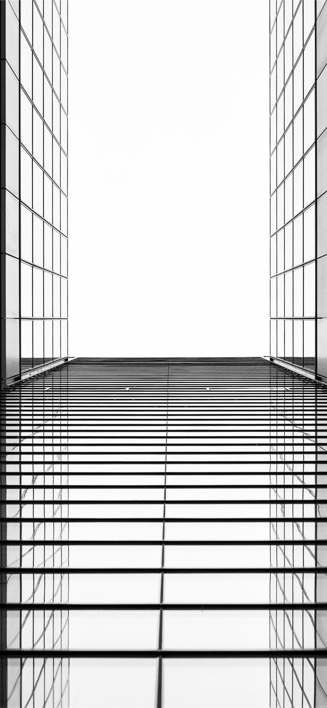 1125x2436 perspective iPhone 11 Wallpaper Free Download