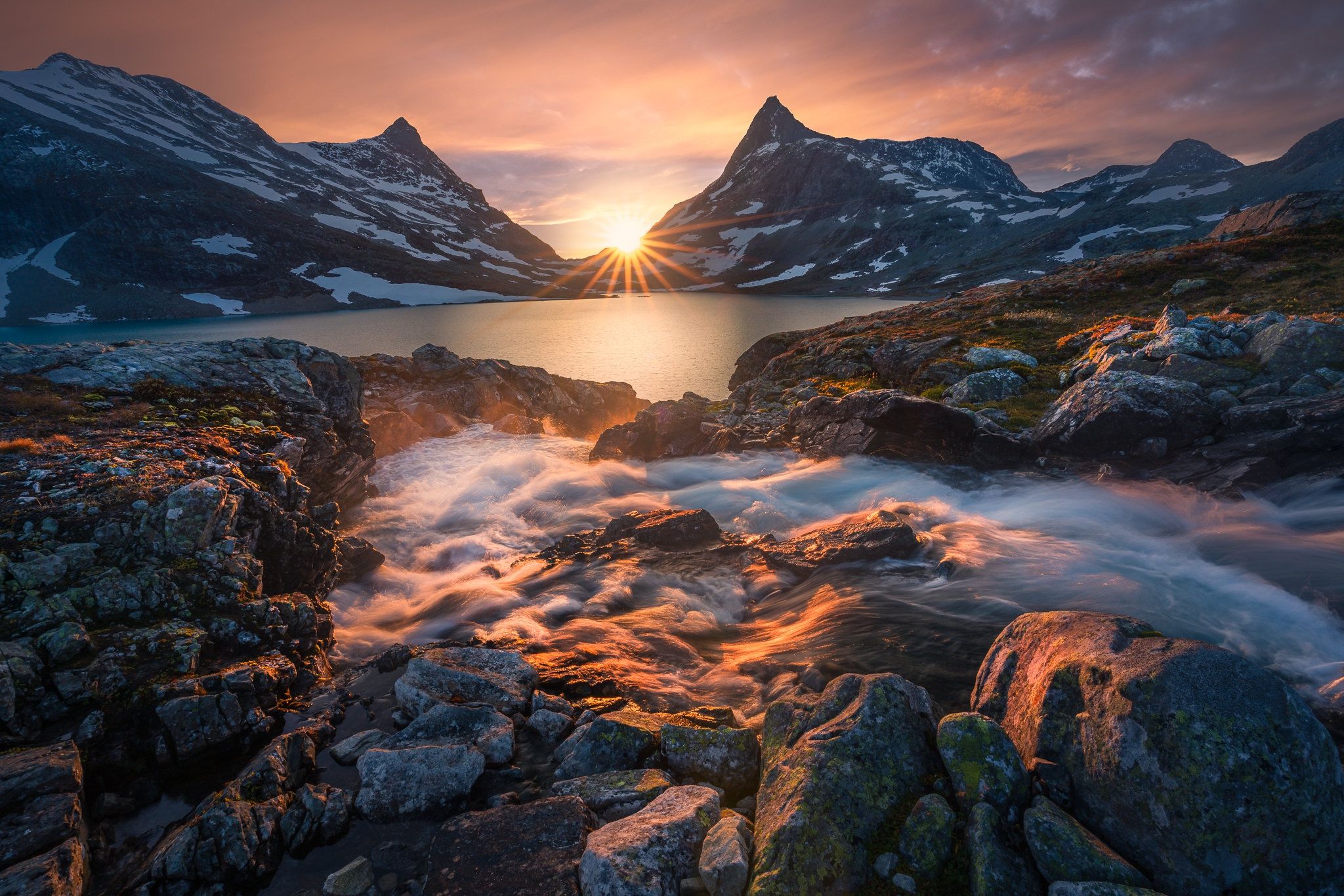 2048x1366 Wallpaper sunset, mountains, lake, stream, Norway, Norway, The Scandinavian mountains, Jotunheimen for mobile and desktop, section пейзажи, resolution 2048x1366