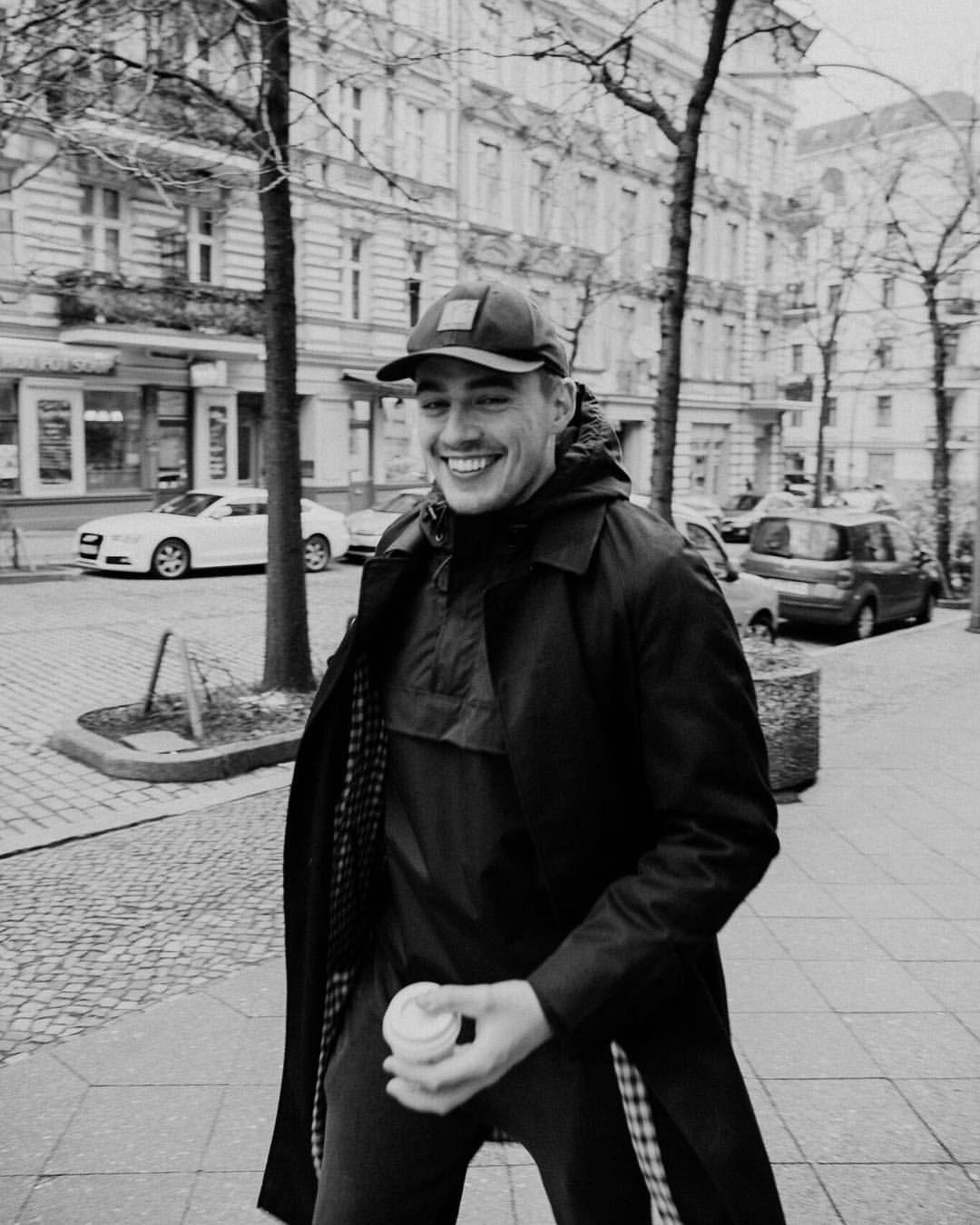 1080x1350 Dermot Kennedy Thank you so much for being