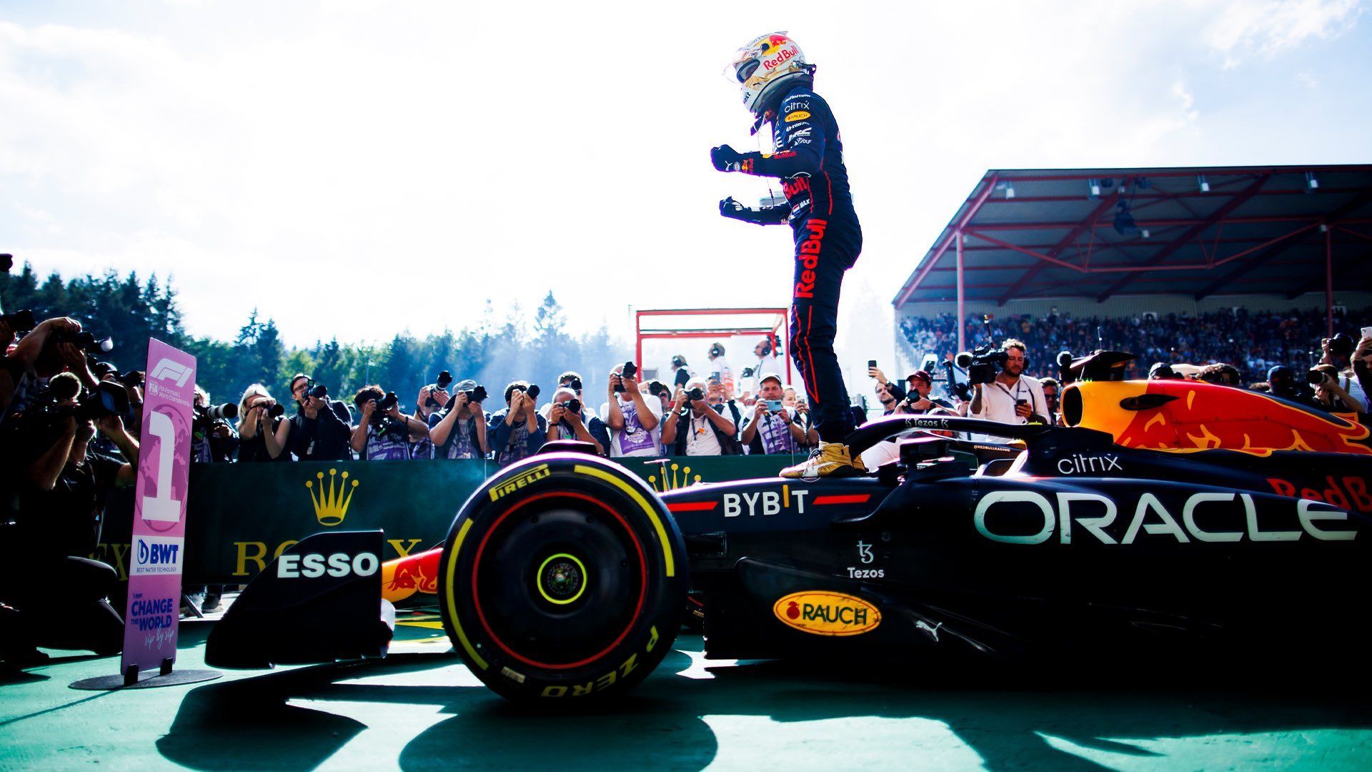 1920x1080 F1 Desktop Wallpaper