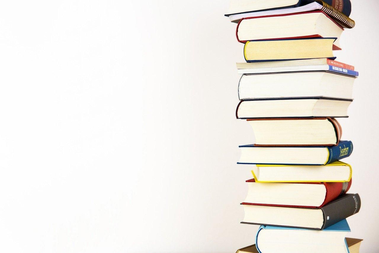 1280x853 Textbook Affordability and Student Debt