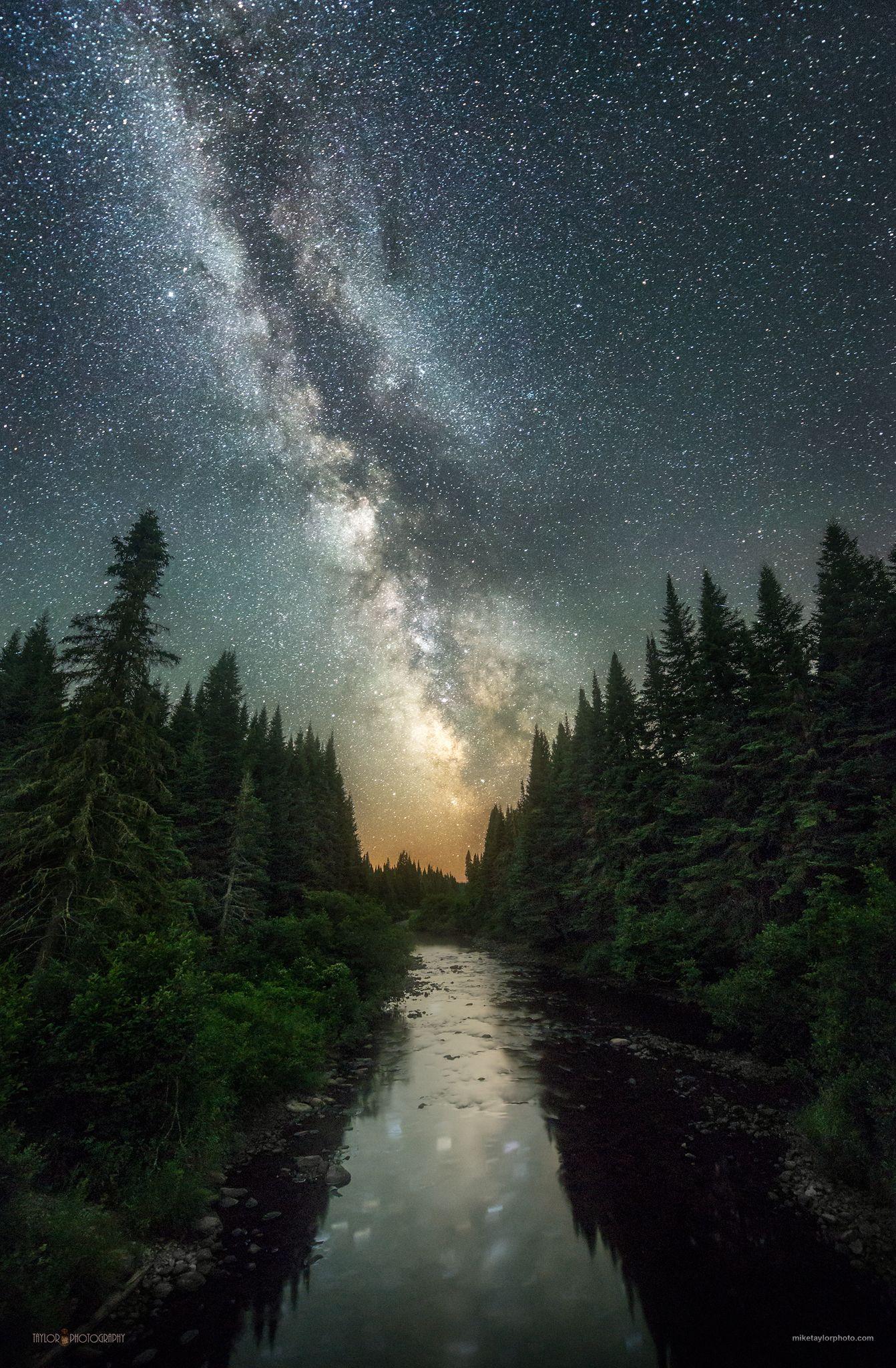 1342x2048 The night sky above the Connecticut River in Pittsburg New
