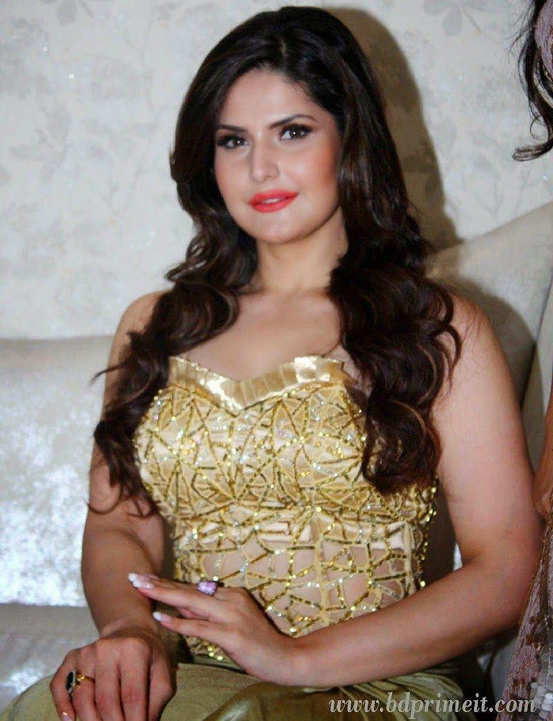 800x1043 Bollywood actress Zarine Khan wallpaper & Biography. Zarine khan