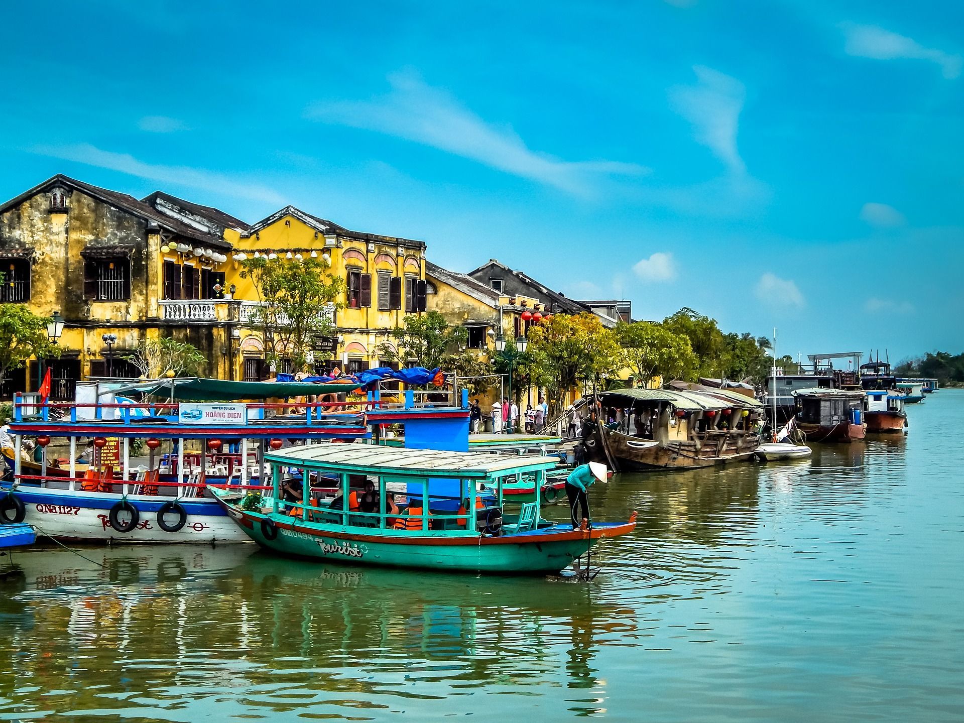 1920x1440 Vietnam's Hội An. An Ancient Town Of Crimson Coloured Lanterns., Destinations, Magical Places, Magical Places