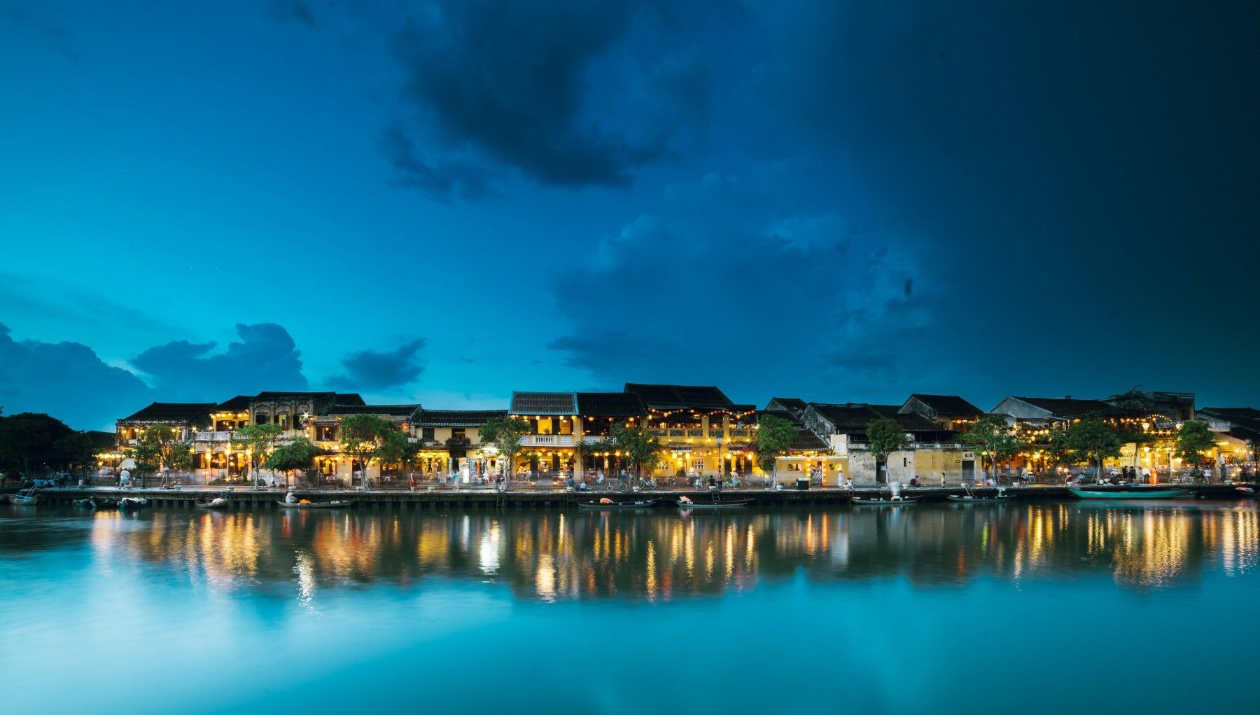 1800x1021 Pullman Danang Beach Resort