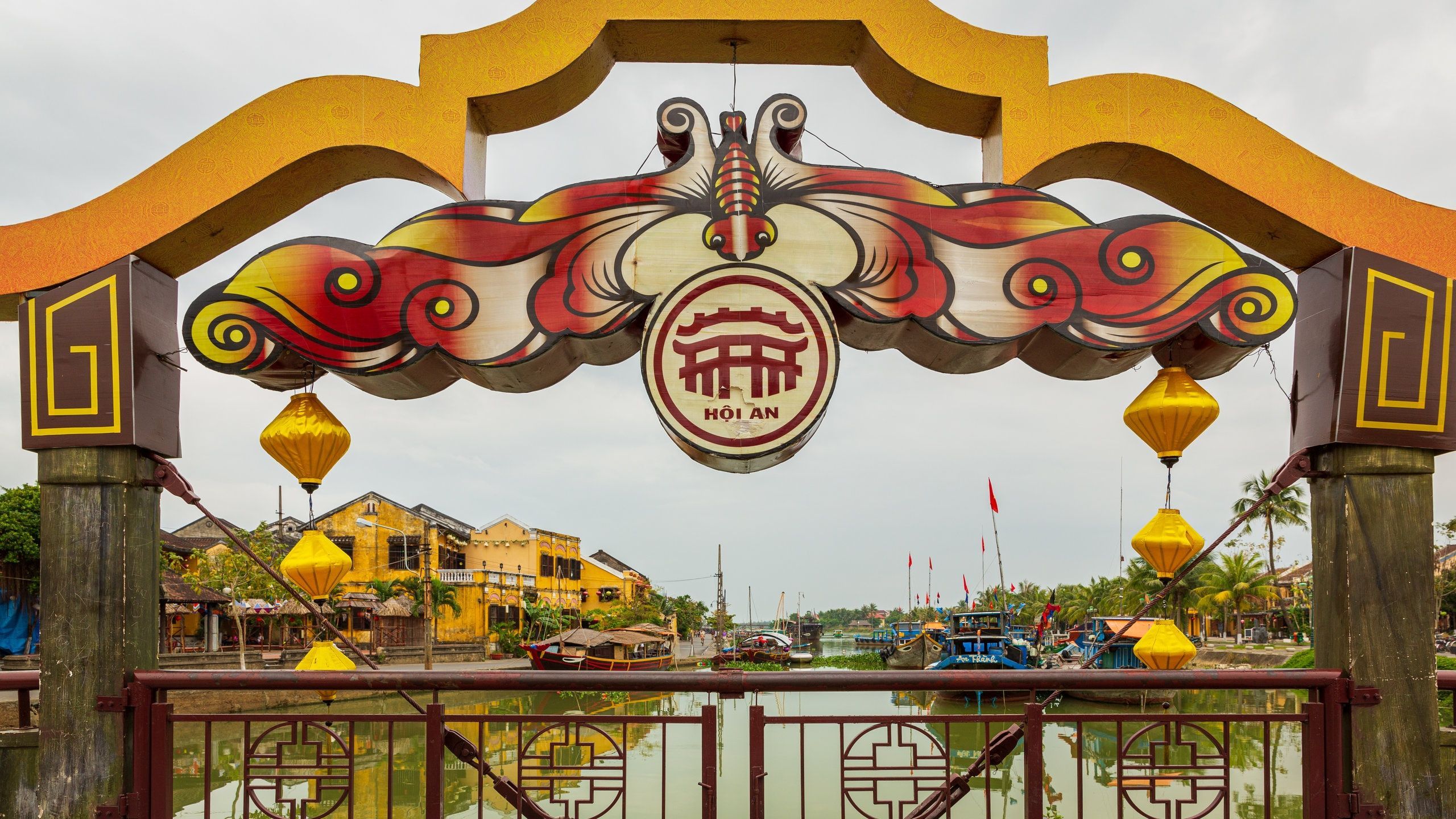 2560x1440 Visit Hoi An Ancient Town: 2025 Hoi An