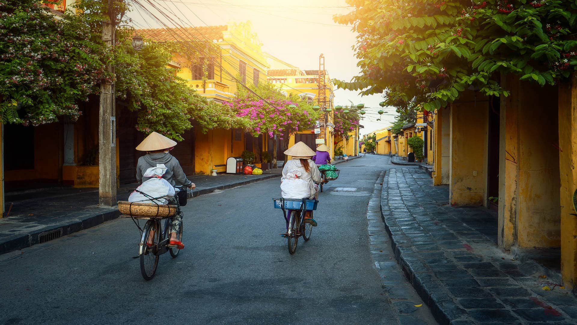 1920x1080 The night bus from Nha Trang to Hoi An