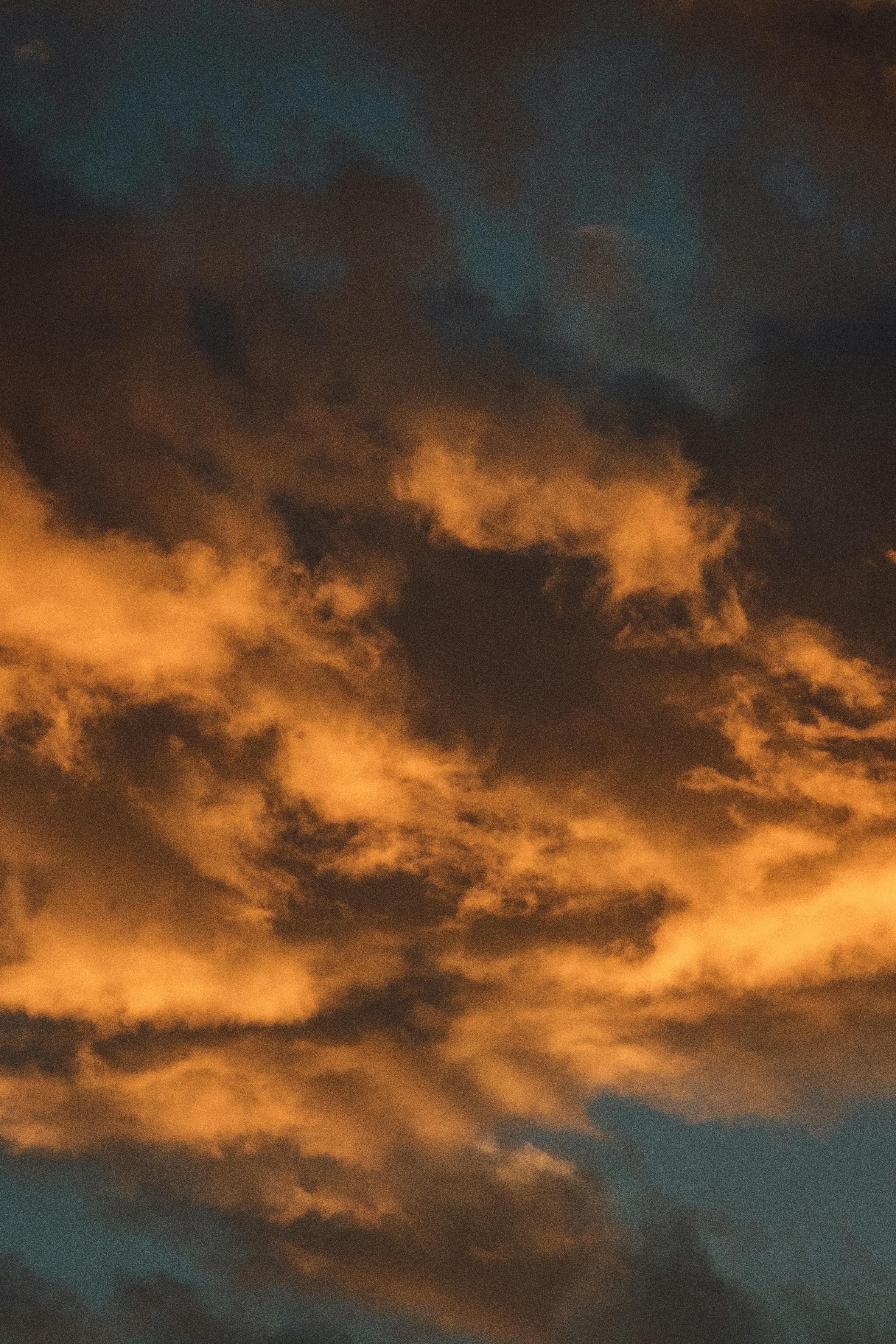 4160x6240 Cloud in Sky at Sunset · Free