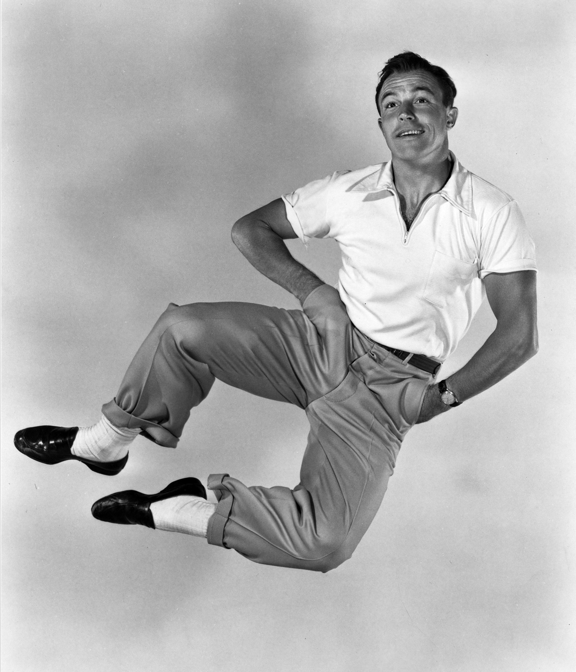 2326x2715 Gene Kelly Wallpaper