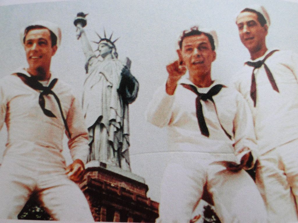 1024x768 On the town, Gene Kelly, Frank Sinatra