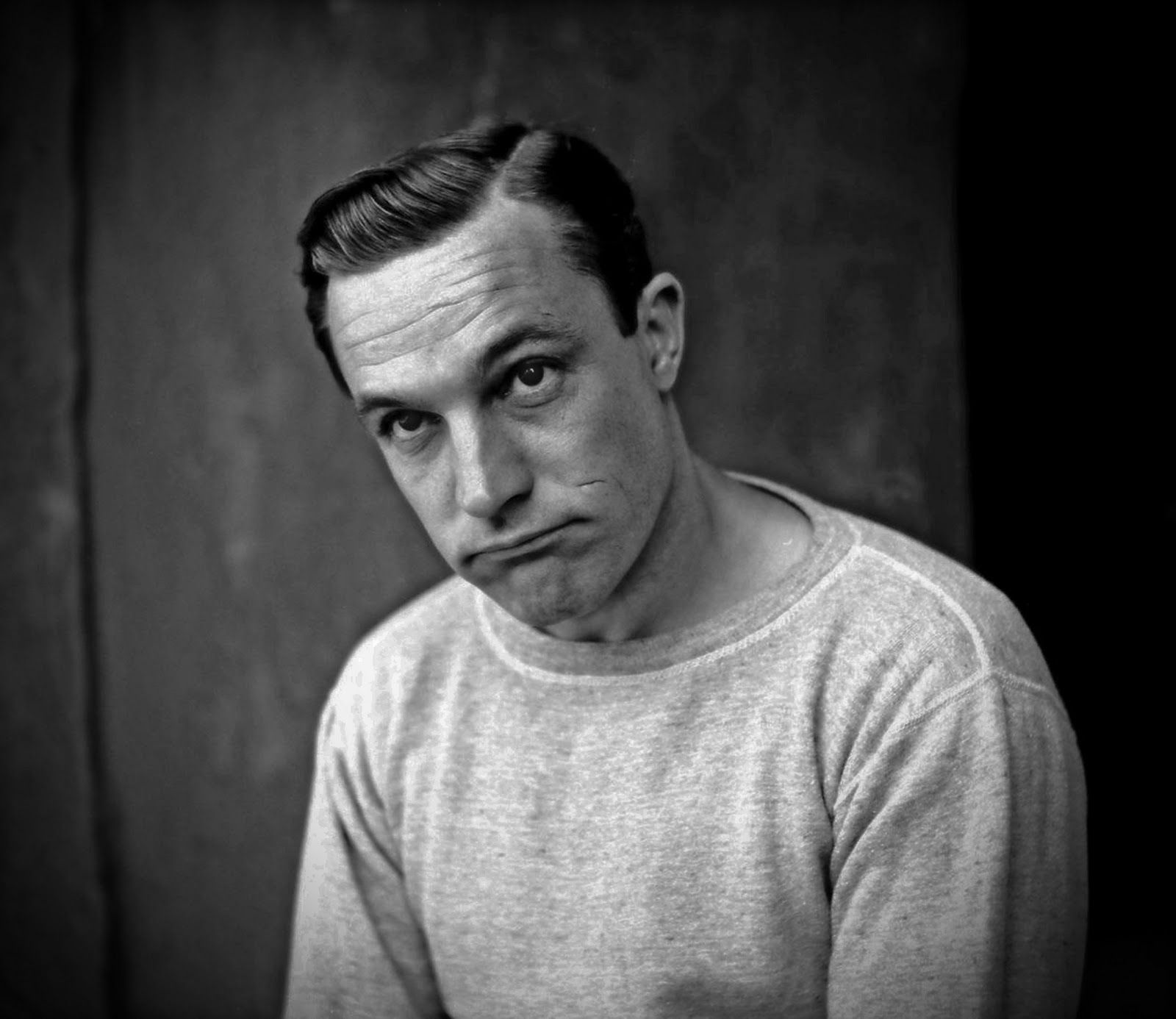 1600x1386 Gene Kelly Wallpaper