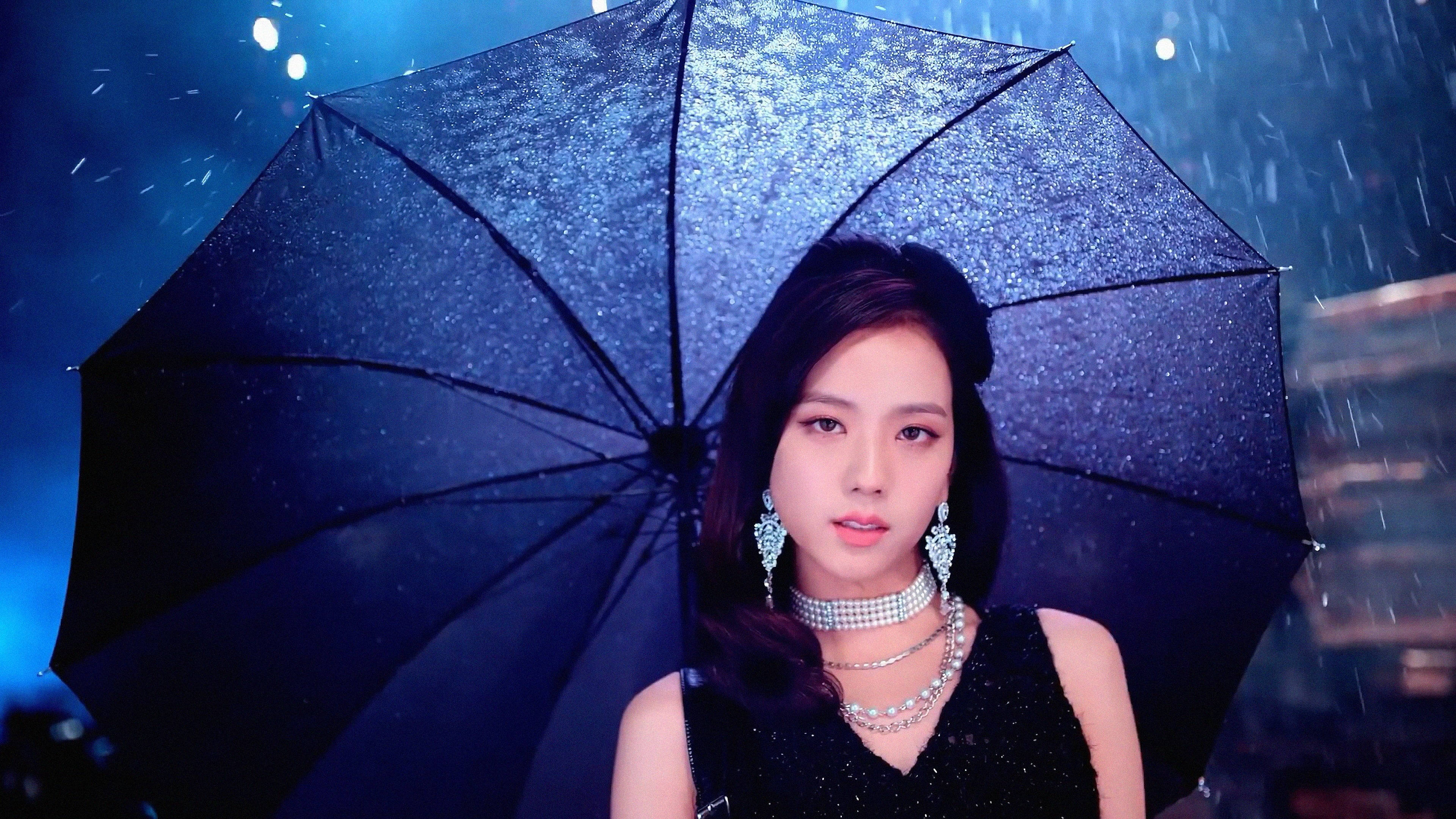 3840x2160 Jisoo Holding An Umbrella Blackpink