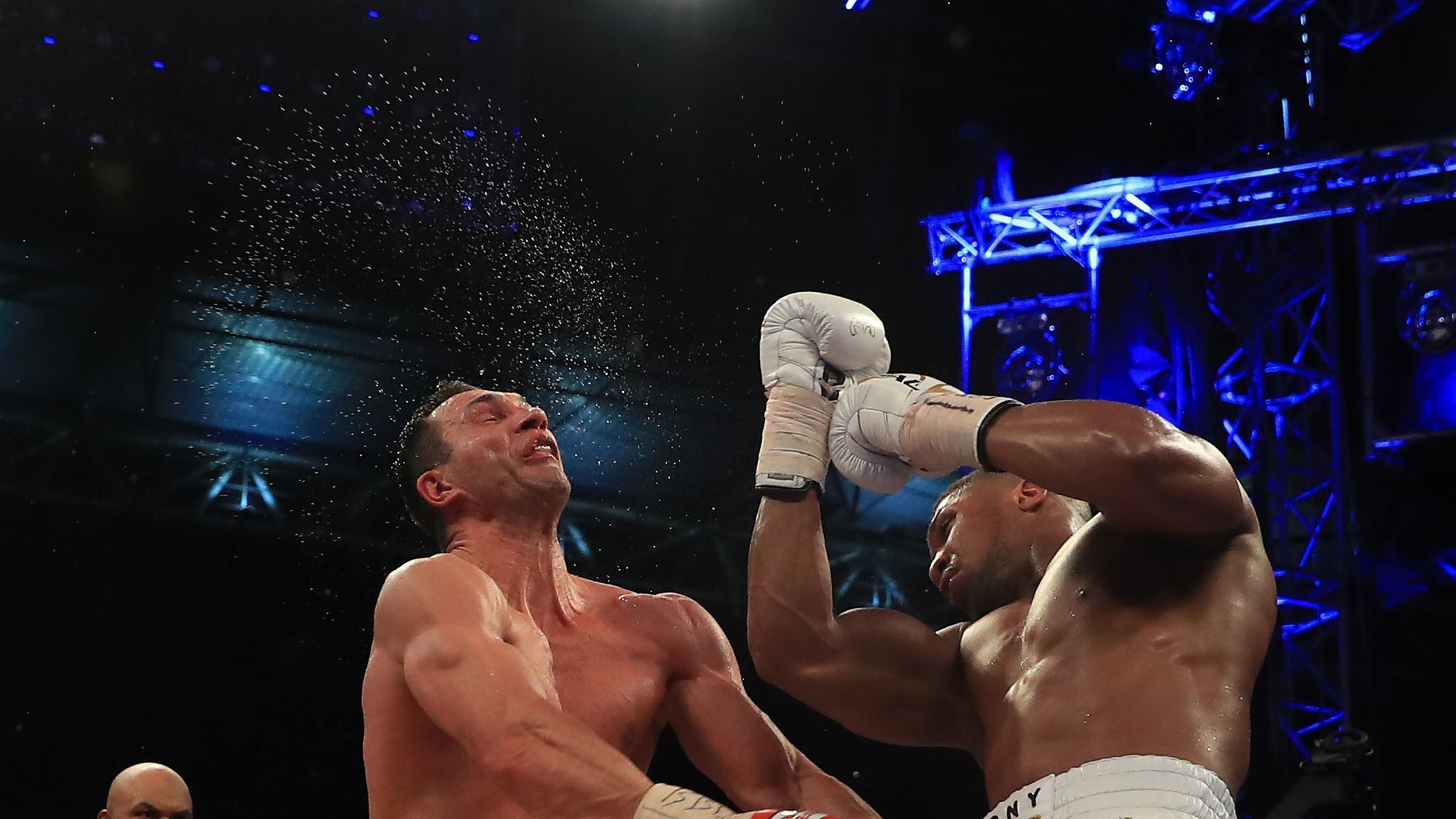 2048x1152 Wladimir Klitschko '50 50' On Anthony