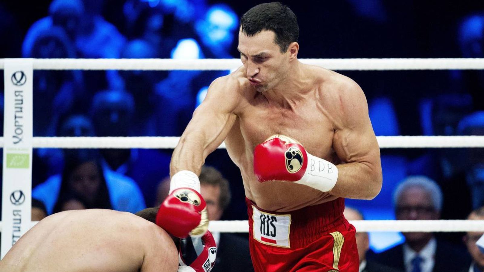 1600x900 Wladimir Klitschko refuses to rule out
