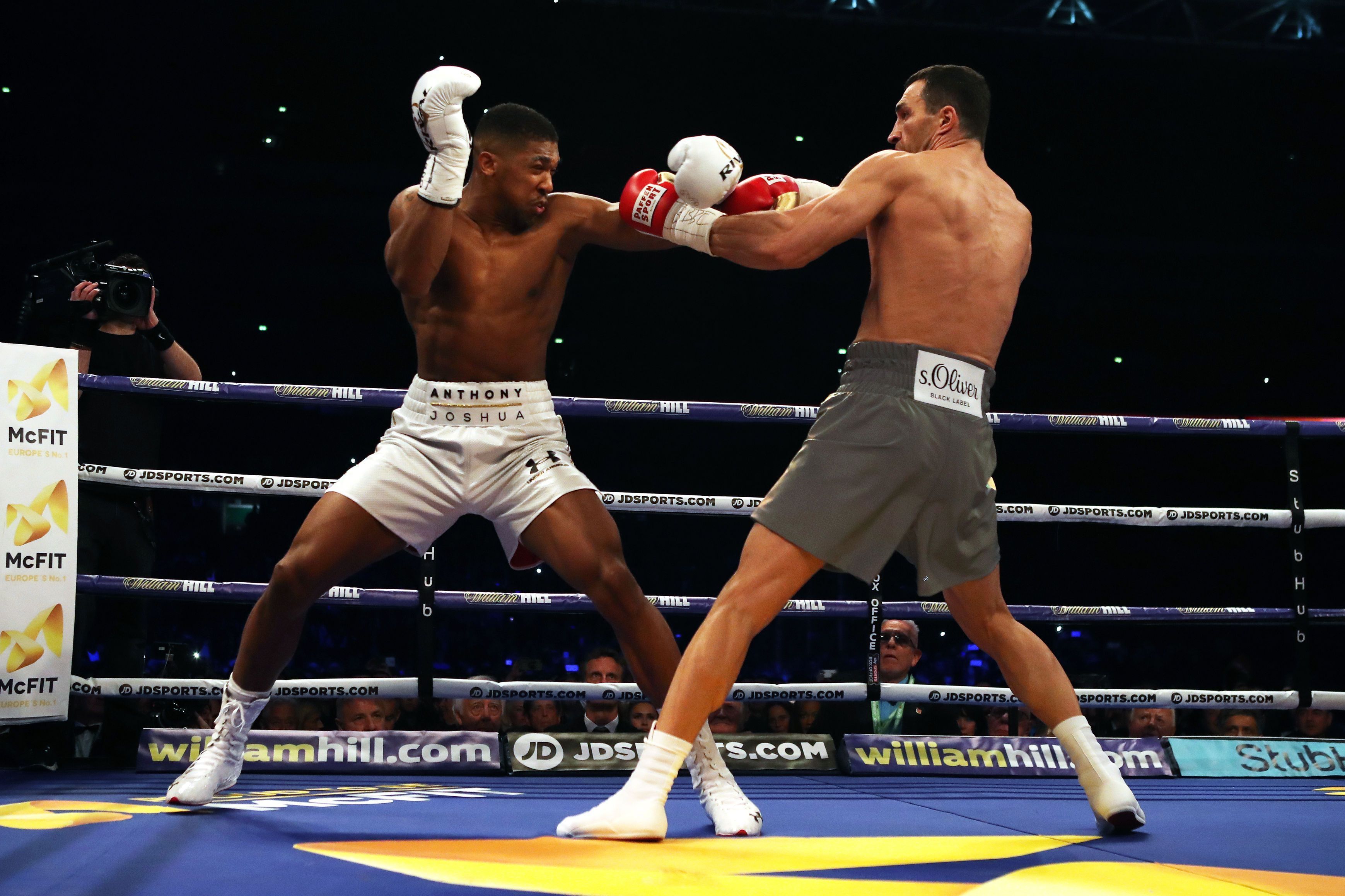 3478x2319 Klitschko admits 'the best man won'