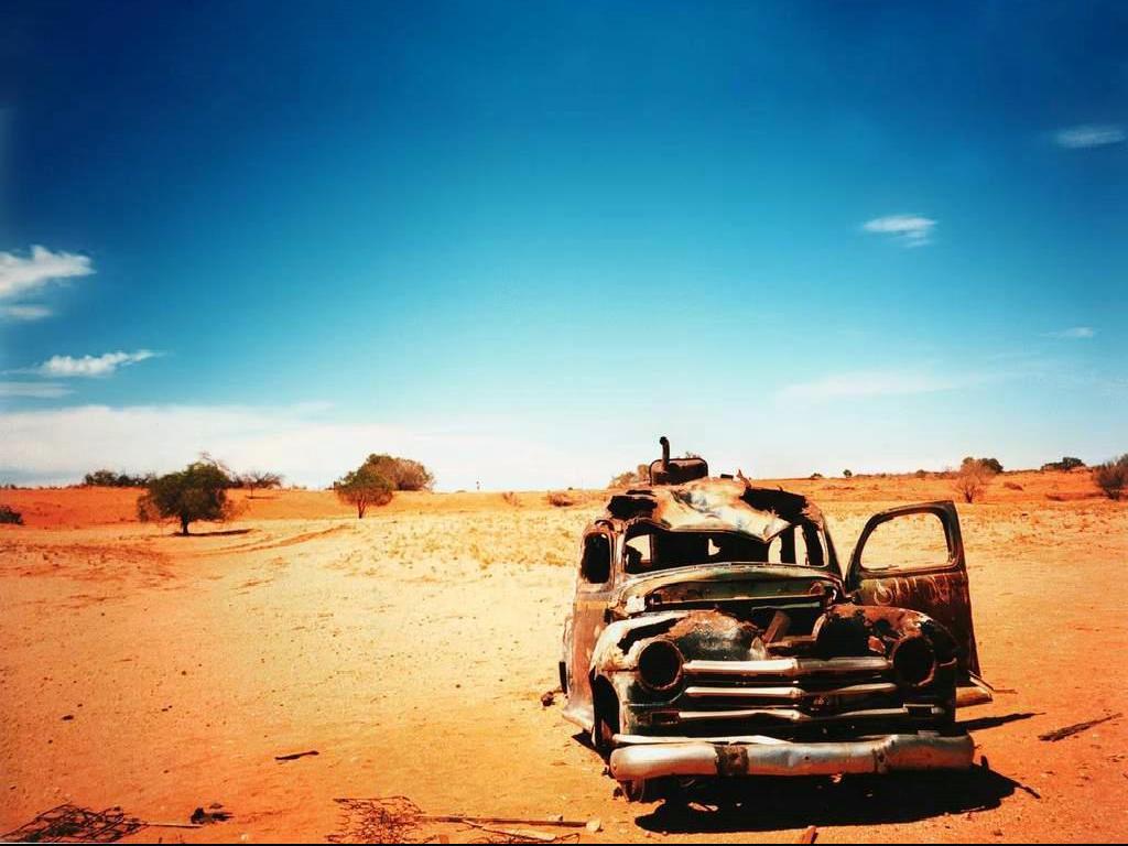 1024x768 Car Modification: chevy dessert junk wallpaper