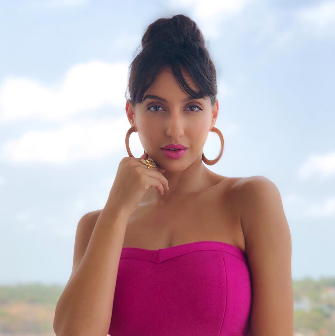 1080x1086 Latest Hot & Picture Nora Fatehi, Download Hot