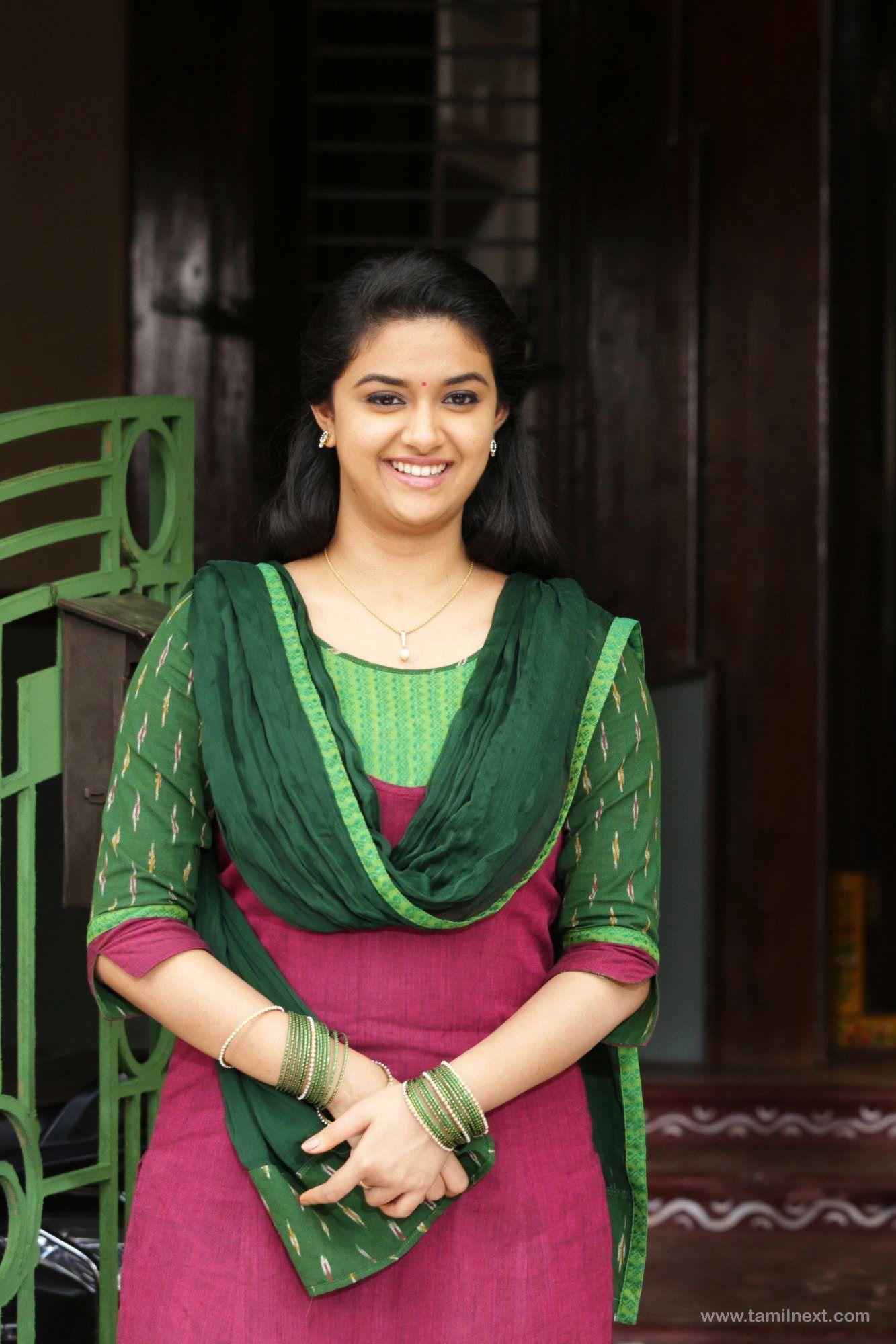 1333x2000 Keerthy Suresh HD Wallpaper
