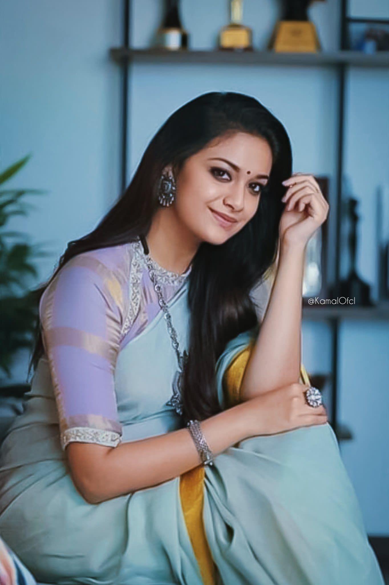 1364x2048 Keerthi Suresh
