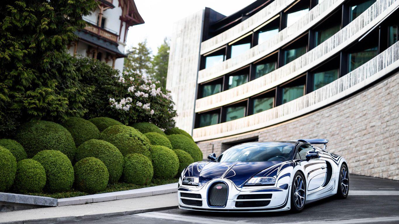 1366x768 Bugatti Veyron Grand Sport Roadster 5k 1366x768