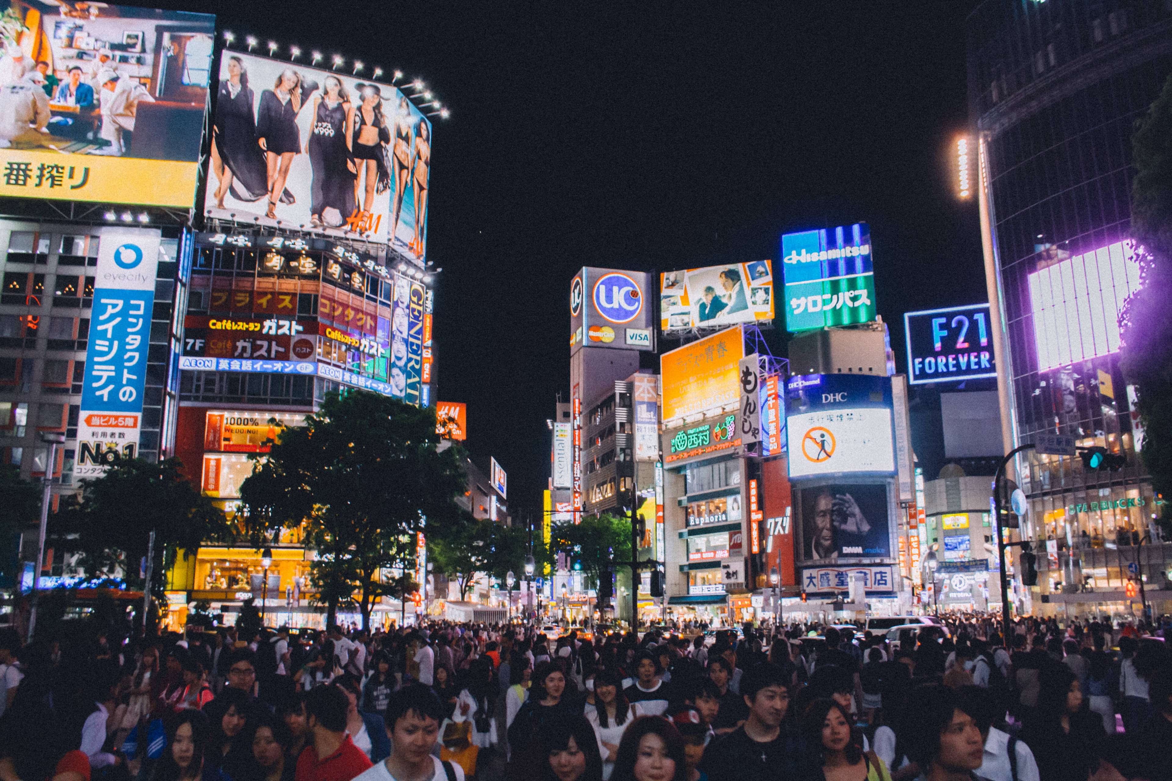 3840x2560 billboards, city, crowd, people, road, shibuya