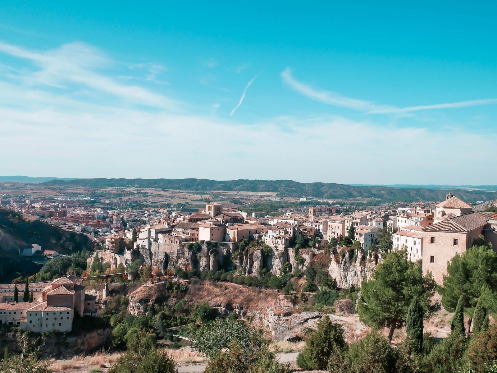 1600x1200 Cuenca & Toledo Spain