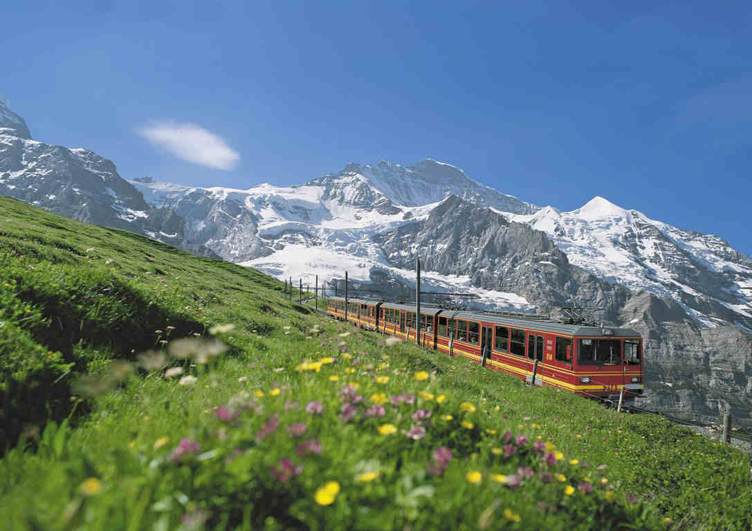 1087x768 Top Three Places To Visit Travel Switzerland