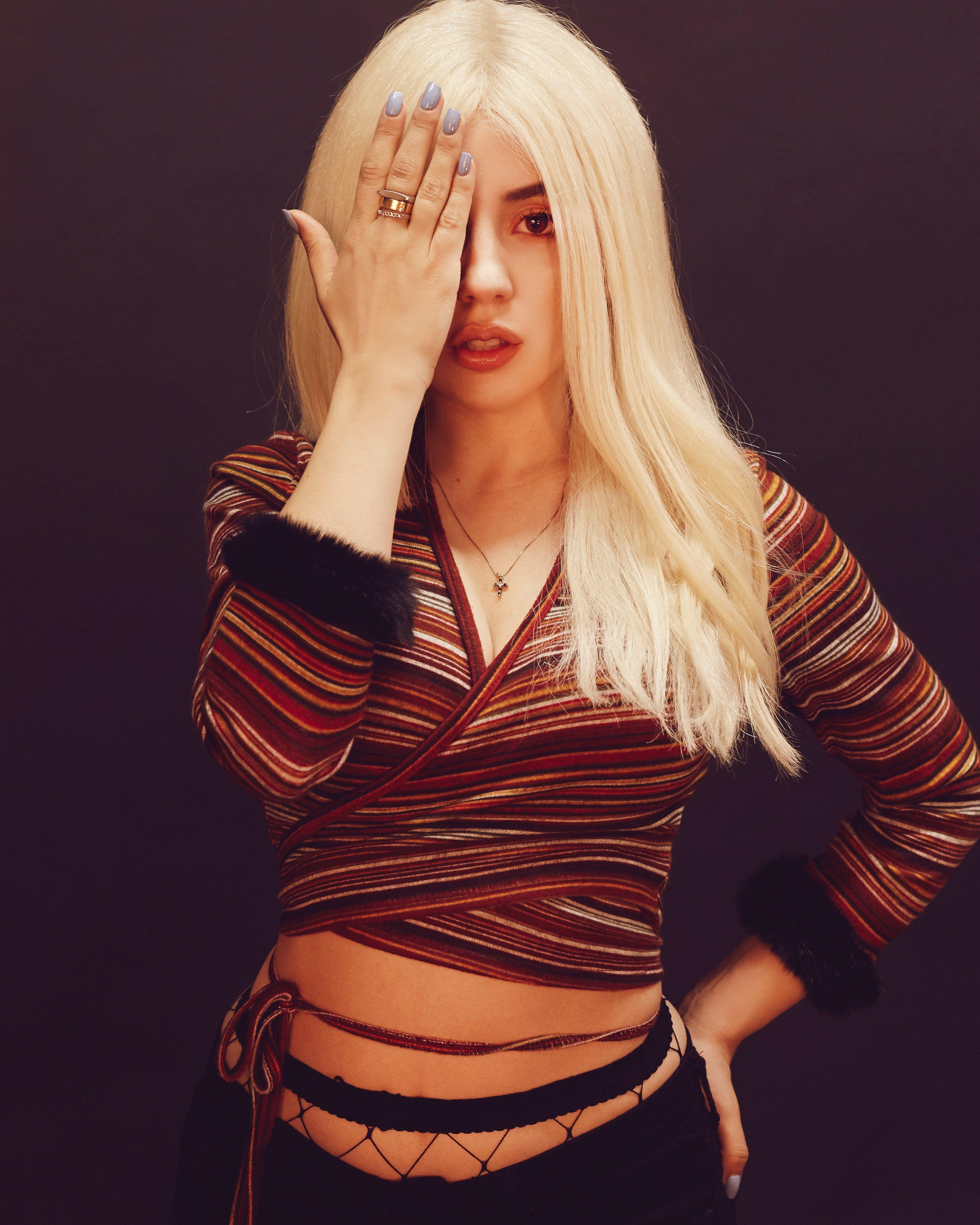 Ava Max Wallpapers - Top Free Ava Max Backgrounds - WallpaperAccess