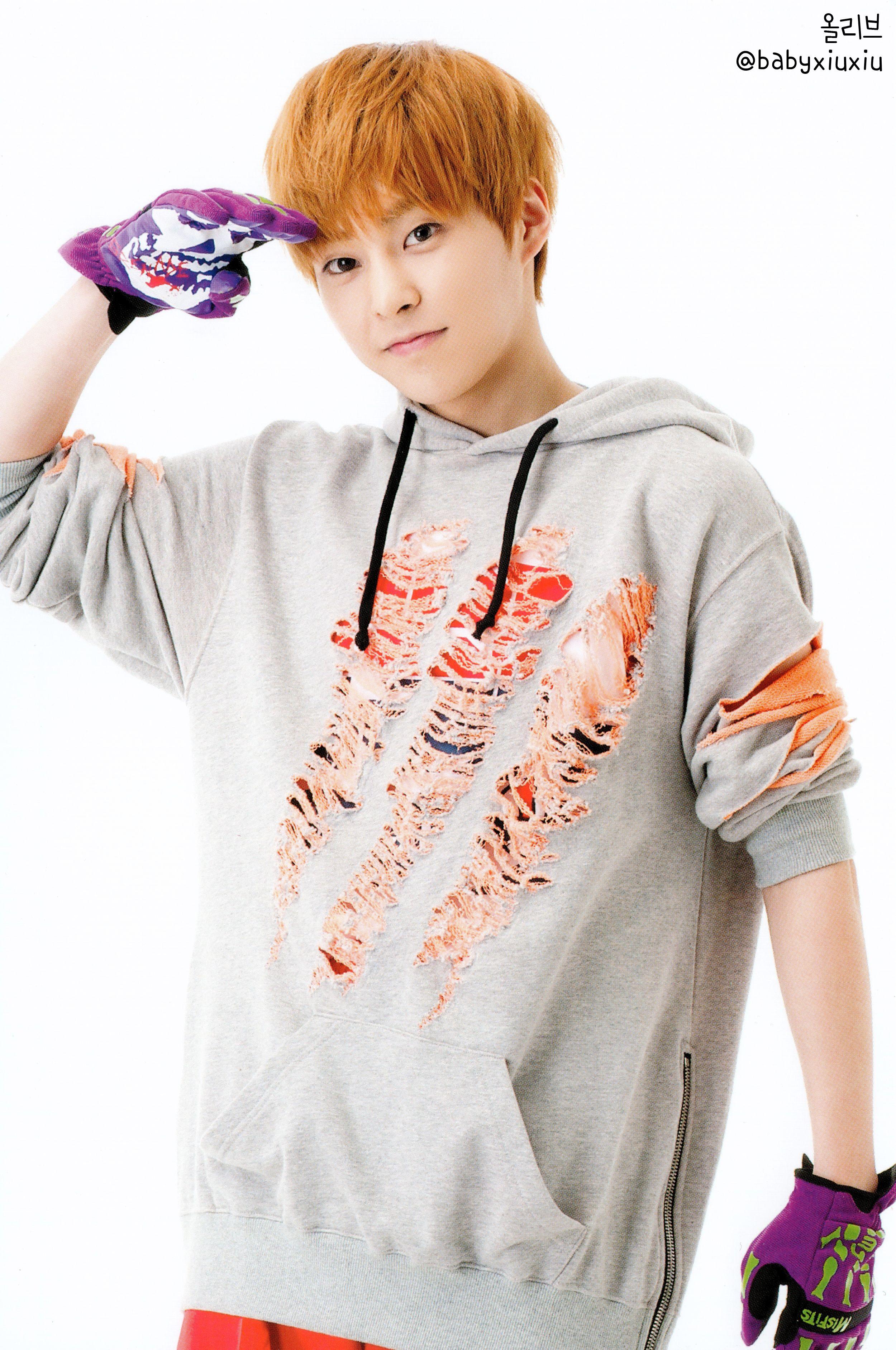 2500x3766 Xiumin Android IPhone Wallpaper KPOP Image