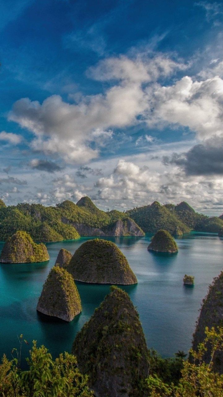 720x1280 Raja Ampat Nature Landscape Phone Wallpaper