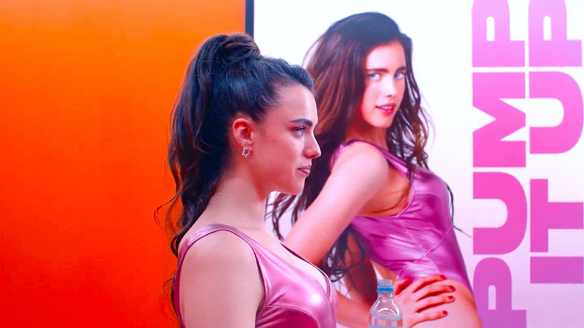 1920x1080 Margaret Qualley