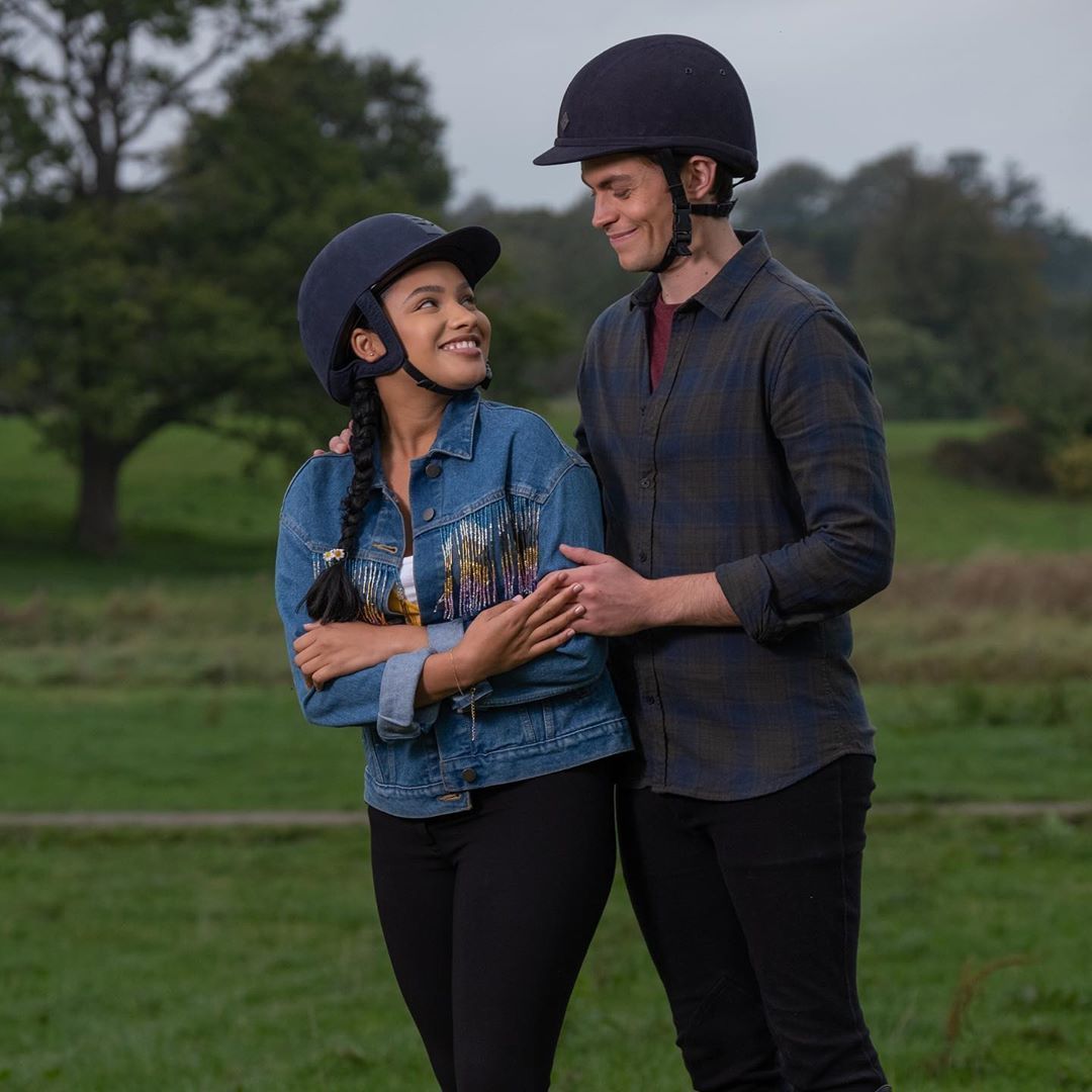 1080x1080 Free Rein Netflix Wallpaper