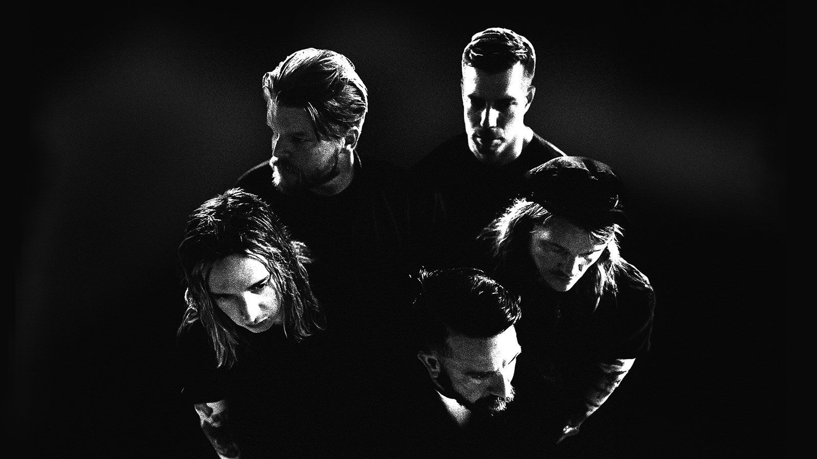 1600x900 Underoath