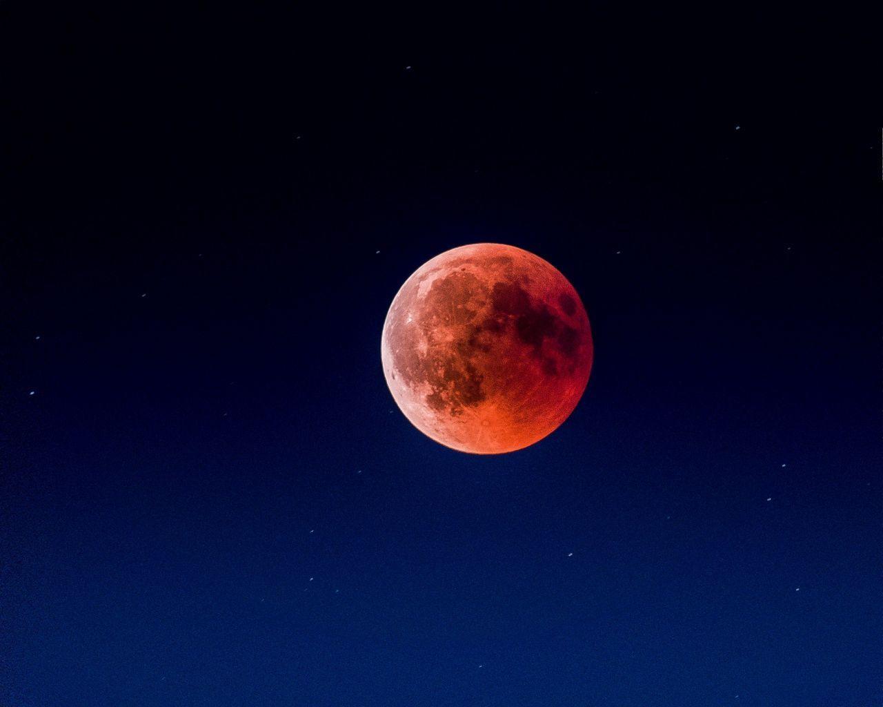 1280x1024 Download wallpaper 1280x1024 full moon, red moon, eclipse