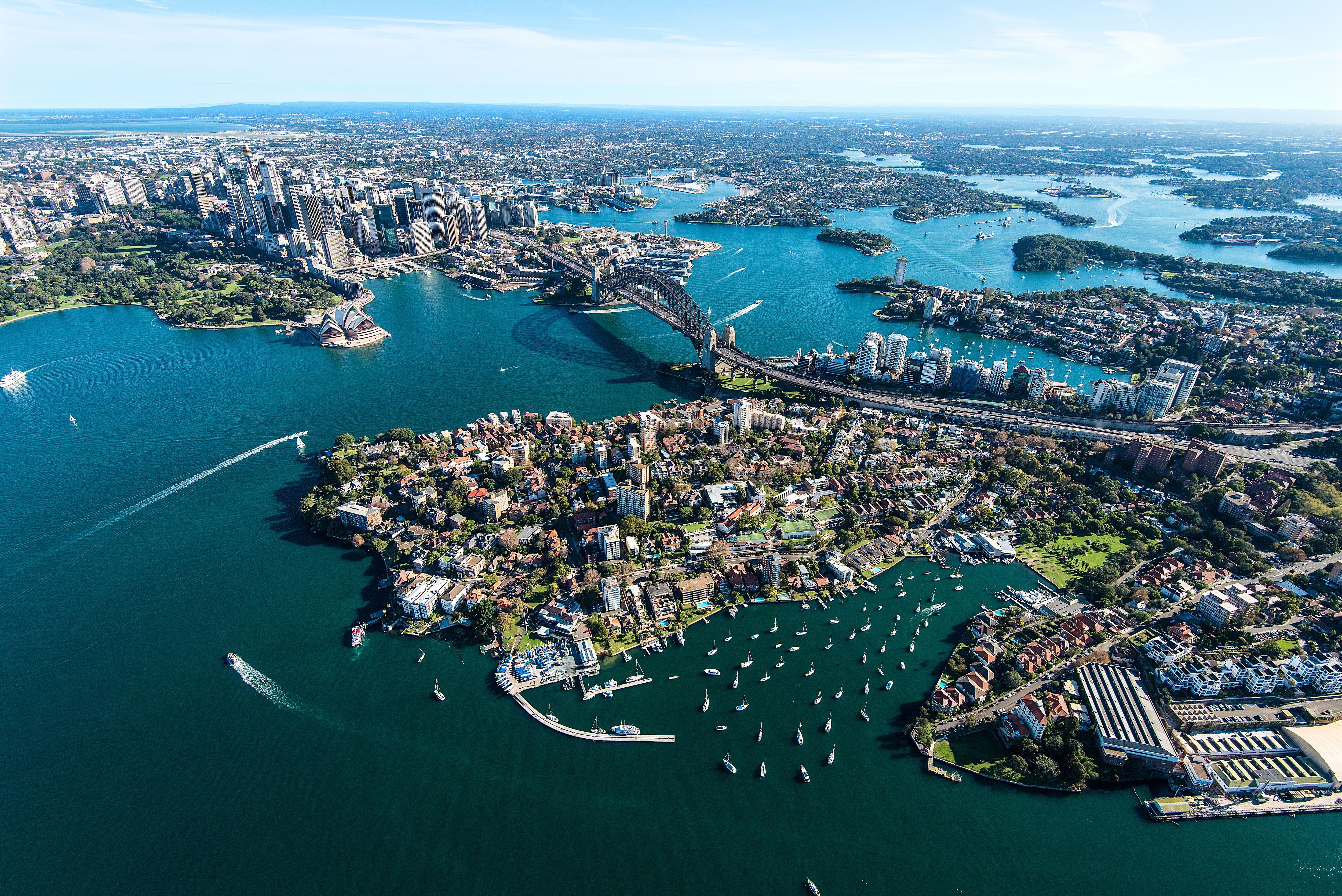 Most australians. Бухта Сидней-Харбор. Порт Джексон Австралия. Сидней Австралия порт-Джексон. Сидней Мельбурн Канберра.