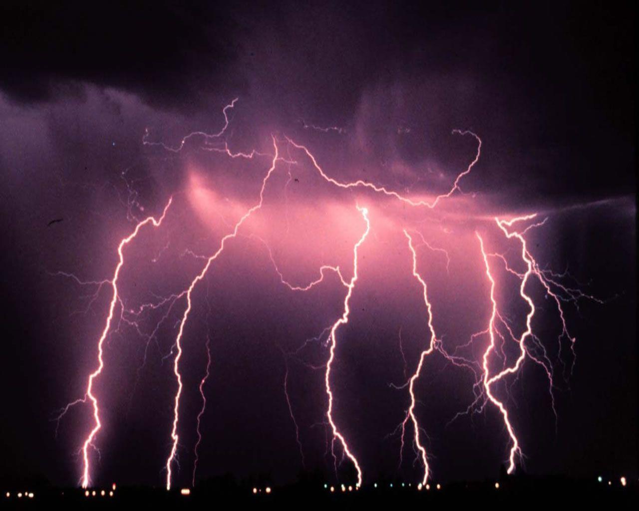 1280x1024 Lightning Bolt Wallpaper