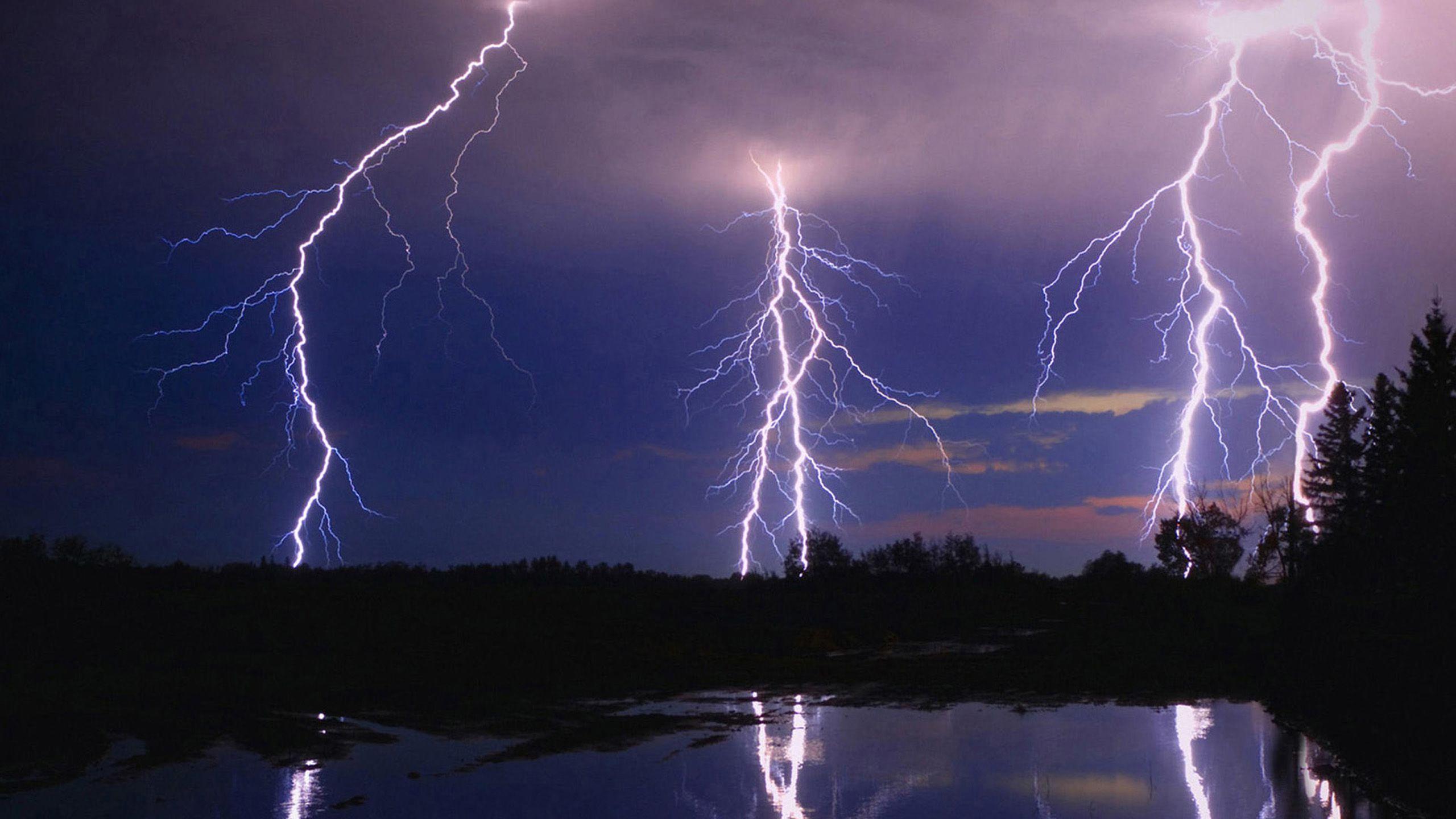 Lightning Bolt Wallpapers - Top Free Lightning Bolt Backgrounds ...