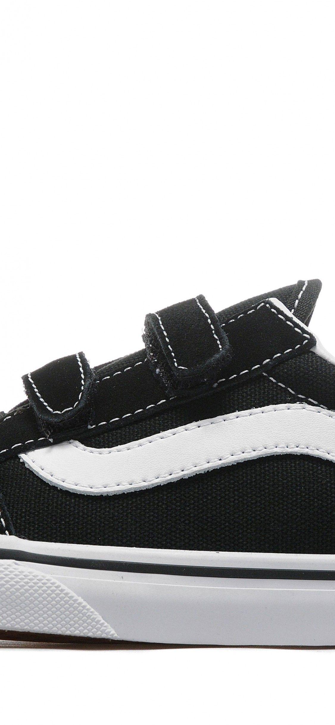 1125x2436 Shoes Wallpaper Vans iPhone, HD Wallpaper