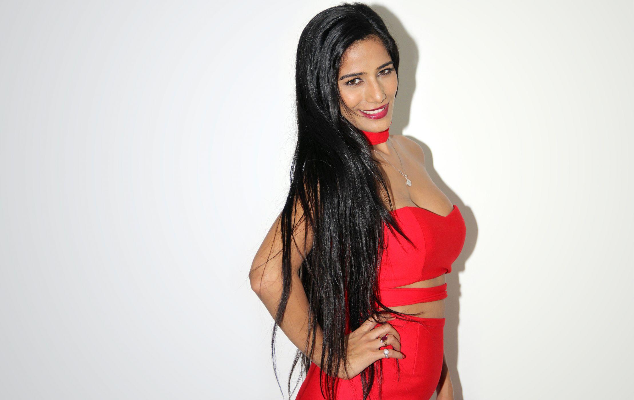 2217x1400 2217x1400 poonam pandey computer background. poonam