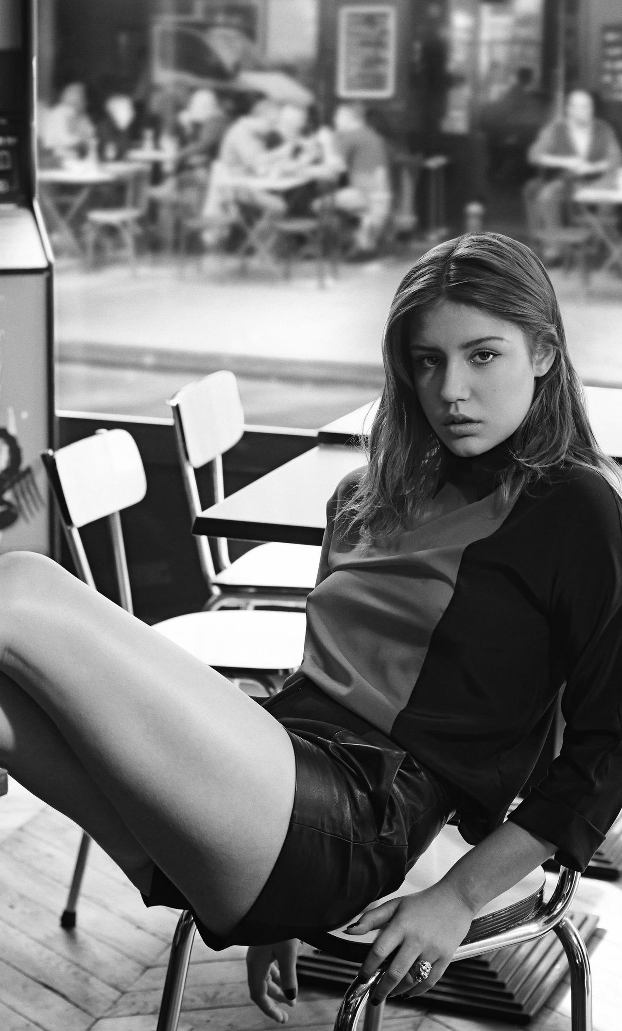 1280x2120 Adele Exarchopoulos HD iPhone