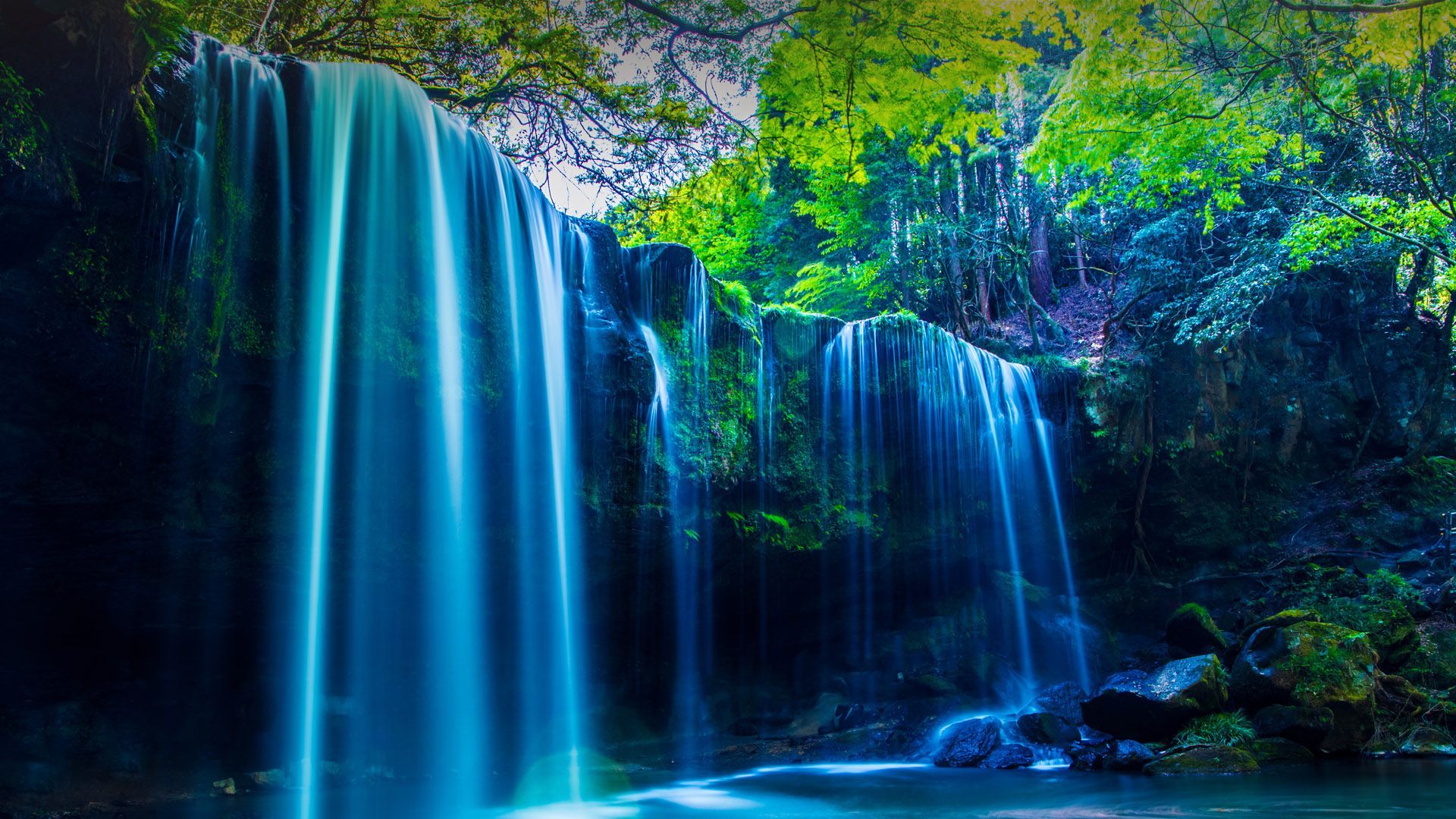 1920x1080 Nabegataki Falls waterfall in forest