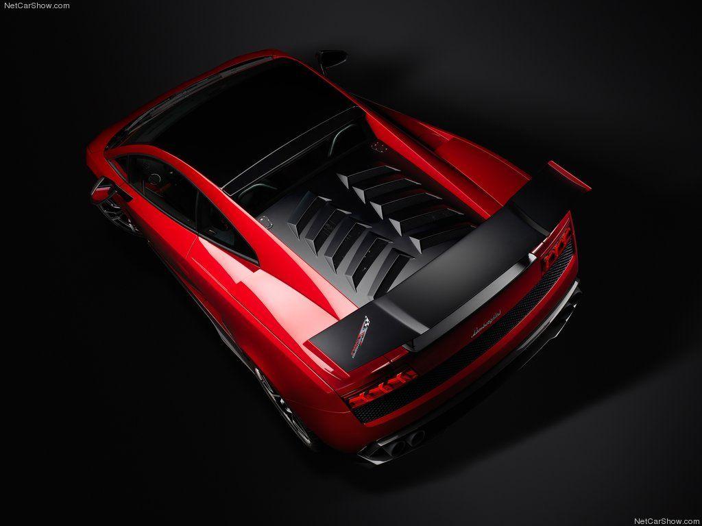 1024x768 Red And Black Lamborghini Wallpaper