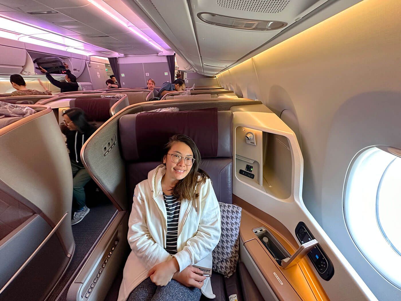 1400x1050 Singapore Airlines Business Class: One