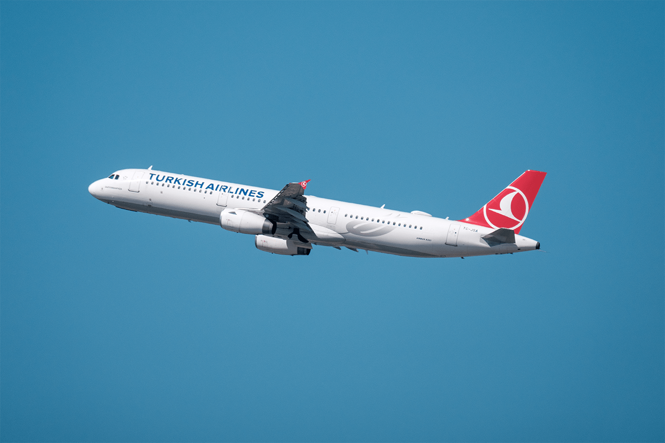 1366x911 Turkish Airlines' Crystal Cabin Experience